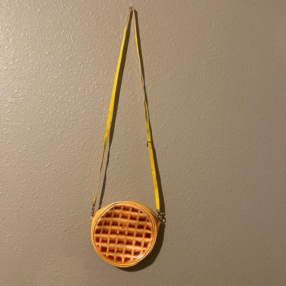 Ego waffle purse